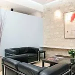 Отель Albe Saint Michel Париж