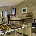 Отель Albe Saint Michel 3*