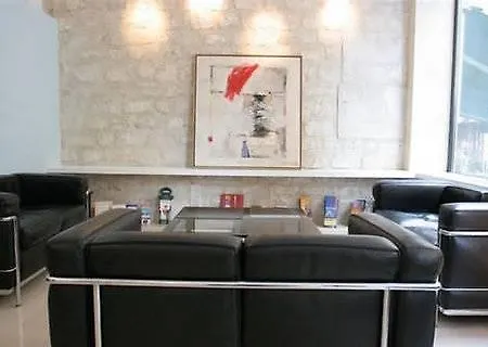 阿尔伯圣米歇尔酒店 酒店
