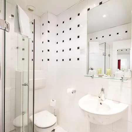 Albe Saint Michel Hotel Paris