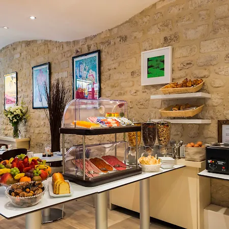Albe Saint Michel Hotel