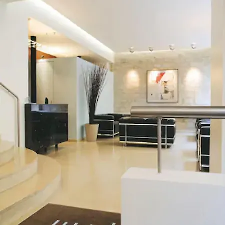 Hotel Albe Saint Michel Paris