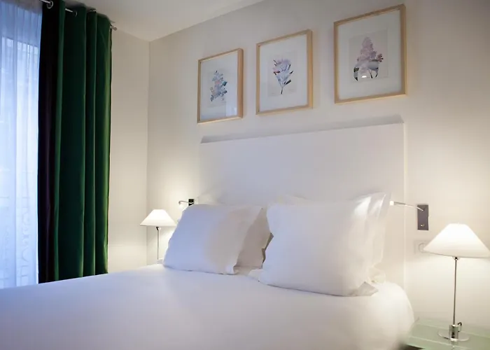 알베 생 미셸 호텔 파리