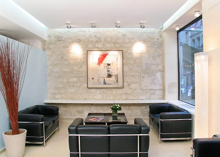 호텔 알베 생 미셸 3*