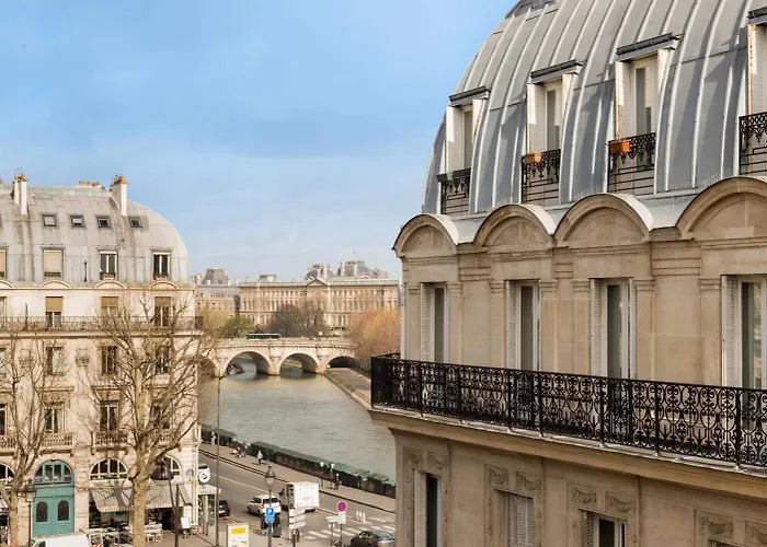 호텔 알베 생 미셸 파리