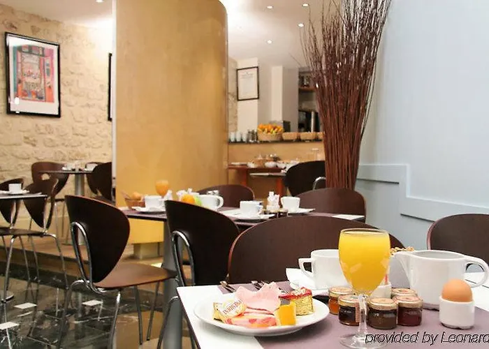 알베 생 미셸 호텔 3*