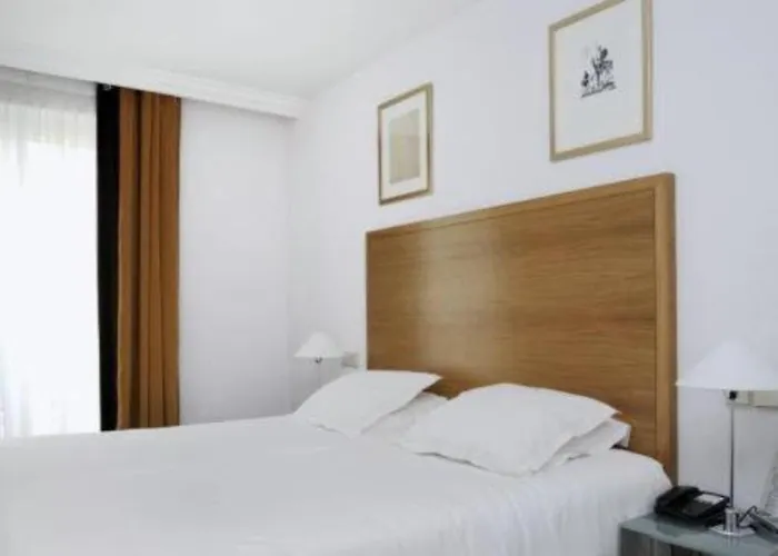 Albe Saint Michel 3* Paris